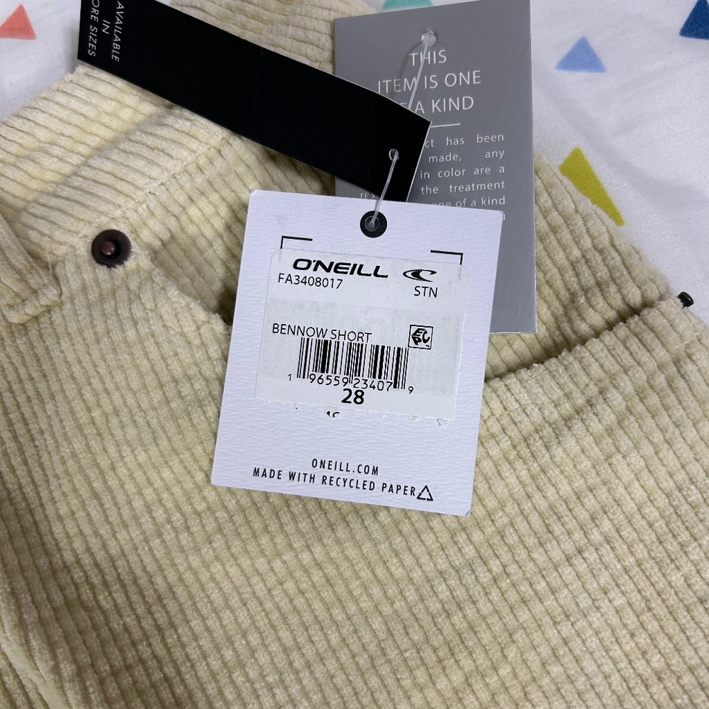 O’Neill Corduroy Shorts - Picture 4 of 4